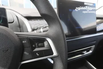  4 BYD QIN PLUS 2022  لون أبيض لؤلؤي مستعمل بحال الوكالة