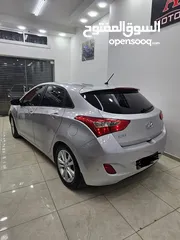  4 هيونداي i30