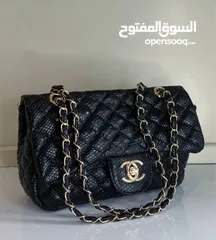 5 شنط شانيل حجم وسط
