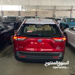  17 TOYOTA_RAV4_2023