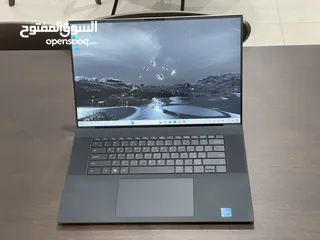 9 Dell XPS 9720 - 17”