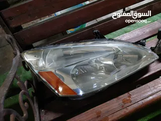  1 OEM Front Headlights for 2003-2007 Honda Accord - Right &     Left  مصابيح أمامية أصلية لهوندا أكورد