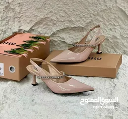  4 Beautiful ladies fashion shoes