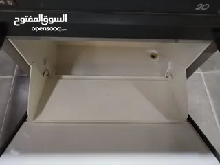  5 ماكينة ثلج استعمل بسيط صنع ثلاج نوع فليبس استعمل حفيف تلفون  الموقع عمان الصويفية
