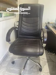  1 كرسي مدير + 5 كراسي استقبال