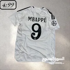  4 تيشيرتات واطقم رياضية   ميسي ورونالدو   مبابي ريال مدريد  لامين يامال برشلونة   المنتخب الاردني