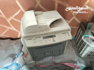  2 طابعة اوراق ......
