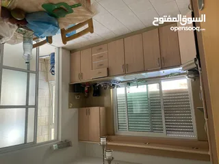  5 $650/month شقة مفروشة للإيجار في عين أم الشرايط شامل ماء وخدمات
