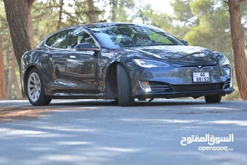  19 Tesla S 100 D 2018 Full