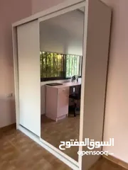  8 بسعررر مغرييي غرفتان نوم شبابيات بحالة الجديد استخدام اقل من شهر للبيع بداعي السفر