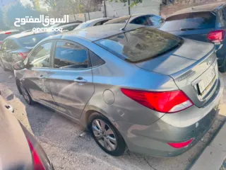  2 اكسنت. ديزل.  فلللللل بدون. فتحه. بسعرررر حرق حرق حرق حرق