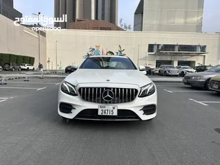  3 Mercedes E300 low mileage 2018
