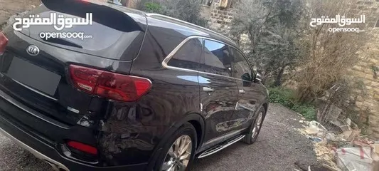  10 كيا سورينتو المميزة