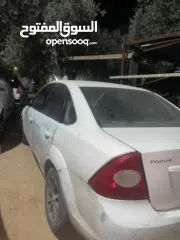  4 فورد فوكس 2006 سيارة مرخصة مأمنة بصلاة عنبي