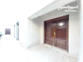  7 شقة غير مفروشة للإيجار 250م2 ( Property 19136 ) سنوي فقط