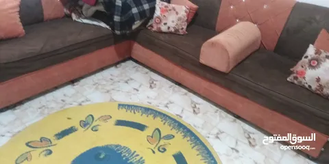  1 كورنر بحالة جيدة للبيع جدا