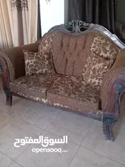  3 طقم كنب بحاله جيده للبيع