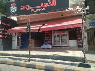  1 محل قهوة للبيع  ماركا الشمالية مقابل السكة تعمل بشكل جيد البيع لعدم التفرغ منطقة اصطفاف وشارع حيوي.