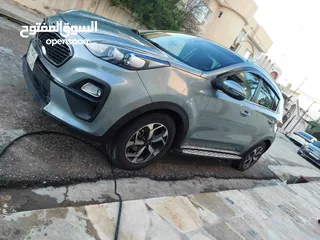  7 KIA SPORTAGE 2021