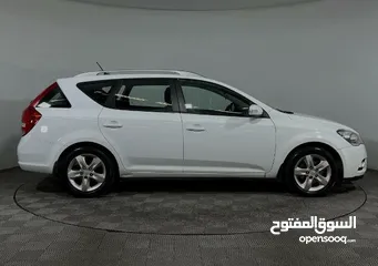  3 كيا سييد.  ديزل سنة 2011 اوتوماتيك لقطه نخب