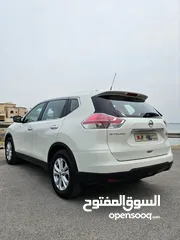  11 # NISSAN X TRAIL ( YEAR-2017) WHITE COLOR SUV JEEP 35 66 74 74