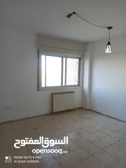 11 شقة مميزة للإيجار – رام الله / شارع القدس