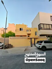  6 بيت جديد للبيع