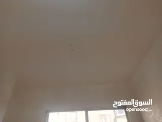  6 شقة للبيع بسعر مغري حي الحسين