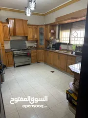  4 شقة للبيع في حي عدن