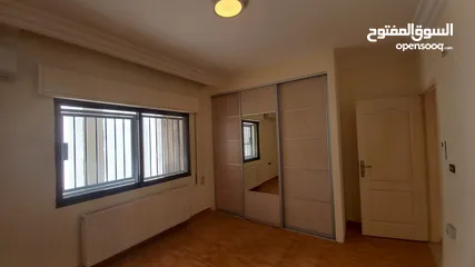  12 شقة غير مفروشة للايجار في دير غبار ( Property 41450 )-175063891
