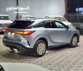  4 لكزس RX350 موديل 2023