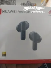  2 Huawei free buds 5i
