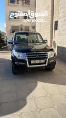  1 Mitsubishi Pajero 2016 Black