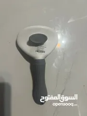  7 أغراض قطة كاملة للبيع شبه جديدة  و جديدة للبيع بنصف السعر