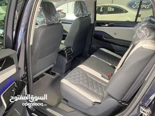  11 ‏Volkswagen ID 6 CROZZ PRO 2024 عداد زيرو  كفالة 6 سنوات بيانو بلاك للبيع بسعر مميز