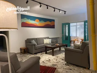  2 شقه مفروشه للايجار وسط رام الله قرب دوار الساعه