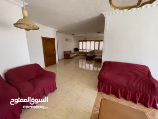  29 عمارة للبيع فل عقبة تاسعة جمعيات شقتين كل شقة 200 متر+ تسوية 80 متر بسعر مغري مساحة الارض 476
