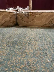  1 مجلس عربي للبيع