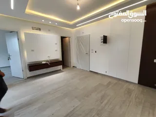  3 شقه للايجار بضاحية الريحان