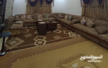  12 شقة طابقية تسوية للبيع في الحي الشرقي قرب اشارة الدراوشه
