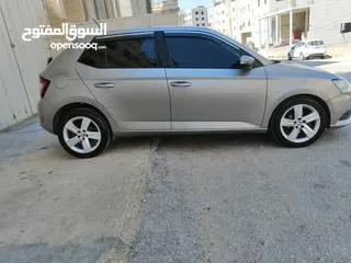  3 سكودا فابيا اتوماتيك