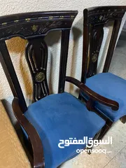  10 غرفة سفرة كاملة مكونة من طاولة كبيرة مع زجاج سكريت و  8 كراسي وباترينا وتواليت كبير