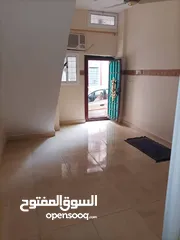  6 بيت جديد في عدن كريتر للبيع