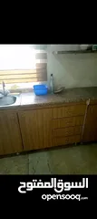  1 مطبخ خشب لاتية بحالة جيدة جدا