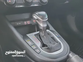  18 كيا K3 موديل 2019 Limited اعلى صنف ومواصفات عدا الفتحه