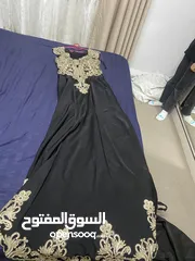  1 فستان سهره لون اسود مستعمل مره وحده فقط