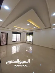  1 تملك شقة أرضية 170م مميزة في أجمل مناطق أبو نصير/ ref 2015