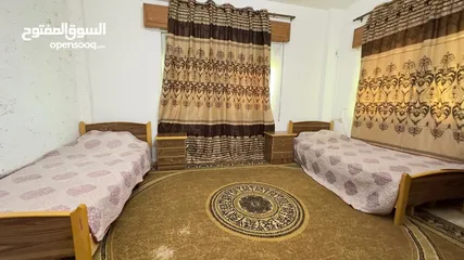  2 شقة مفروشة طابق مستقل للايجار قرب دوار صحارى                                                ،..