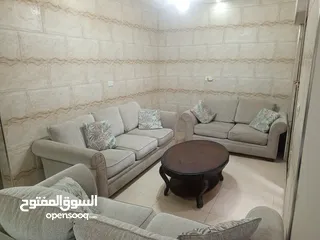  7 طقم كنب للبيع بسعر