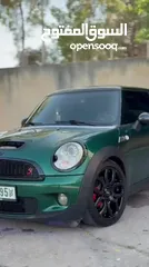  5 Mini cooper s 2009 1.6 turbo 205 P.H stock بانواما  تدفئة كراسي  جنط عريض ...... للبيع